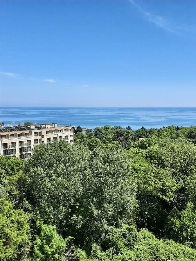 Vesta Riviera - Free Parking Aparthotel Golden Sands Exteriör bild