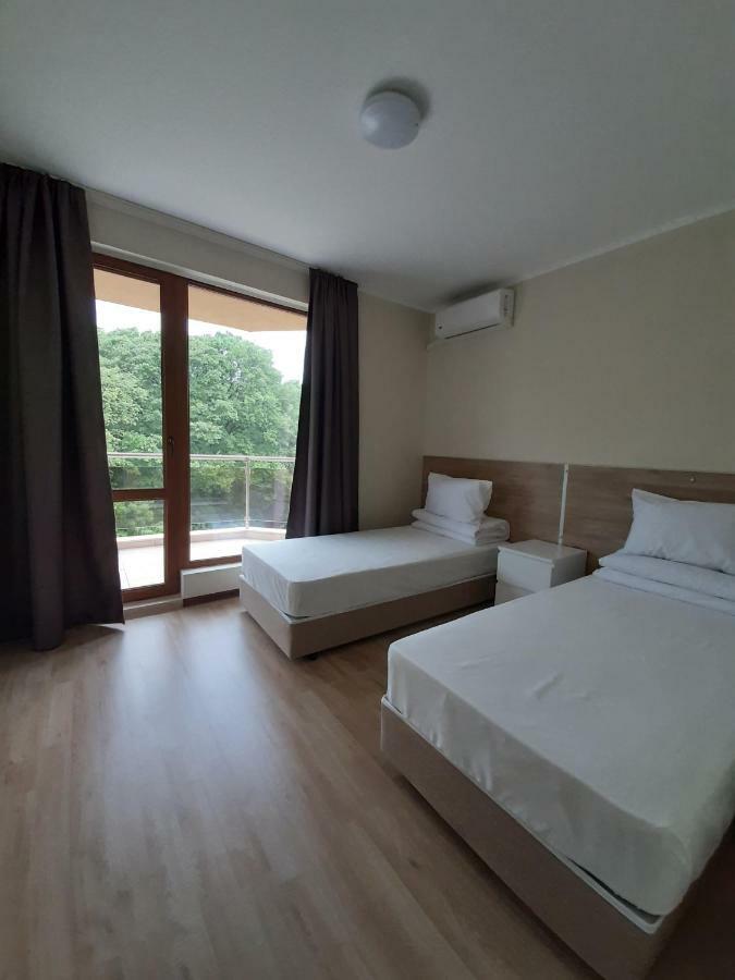 Vesta Riviera - Free Parking Aparthotel Golden Sands Exteriör bild