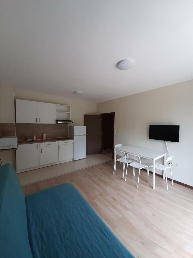 Vesta Riviera - Free Parking Aparthotel Golden Sands Exteriör bild